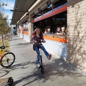 Meet your Posher, Virginia